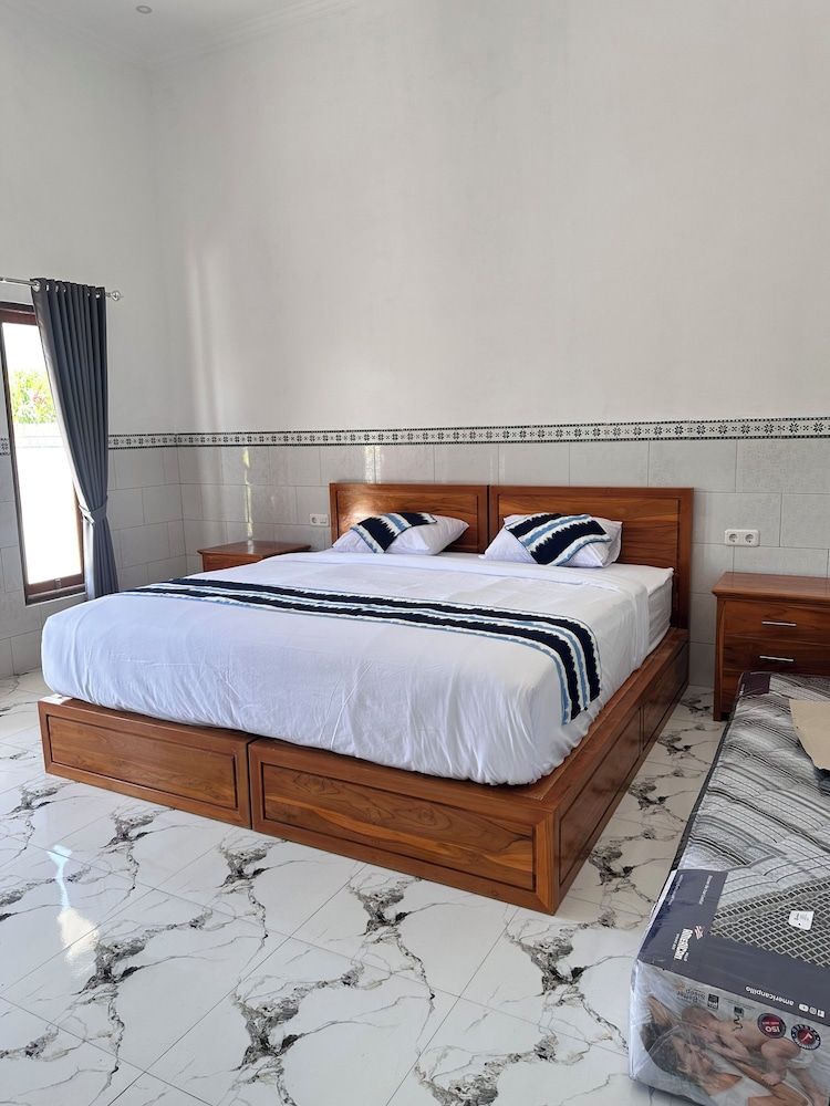 Standard Double Room, Garden View