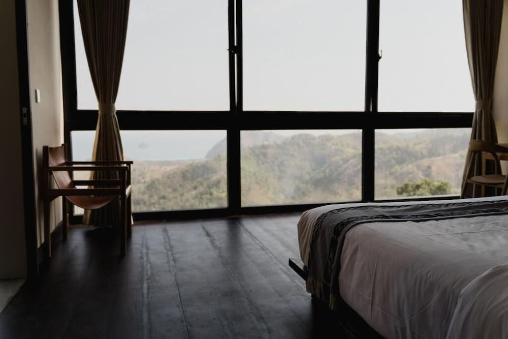 DUNIA LOMBOK Luxury Villa, 2 Bedrooms, Sea View 10