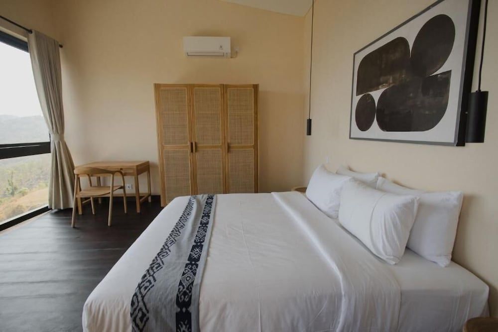 DUNIA LOMBOK Luxury Villa, 2 Bedrooms, Sea View