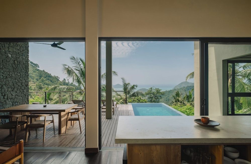 DUNIA LOMBOK Luxury Villa, 2 Bedrooms, Sea View 5