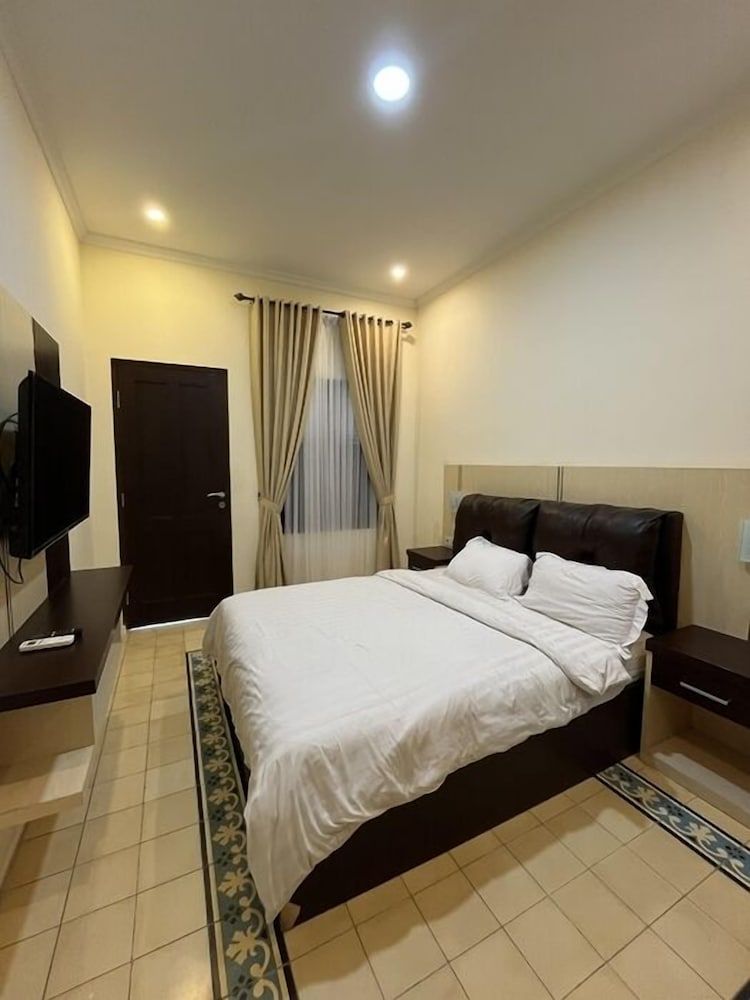 YUDISTIRA MASTER DAN BALKON 2 BED ROOM