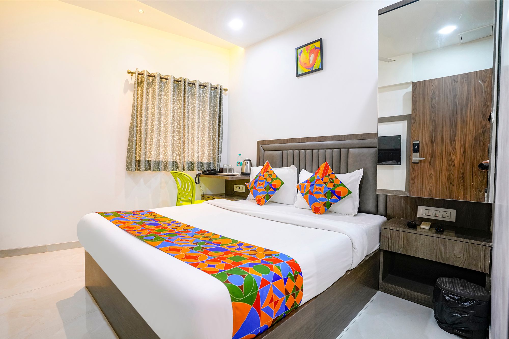 FabHotel Shahi Palace Deluxe Room 3