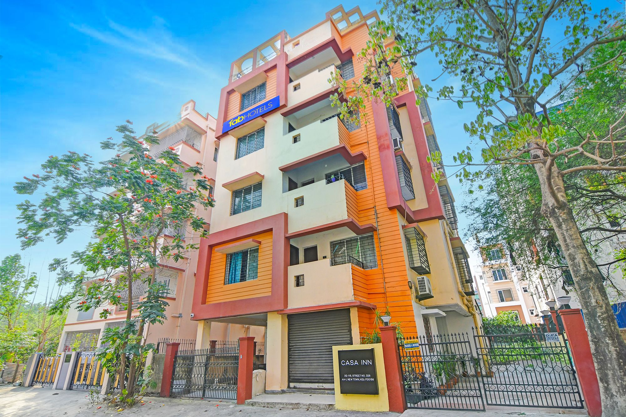 FabHotel Casa Inn