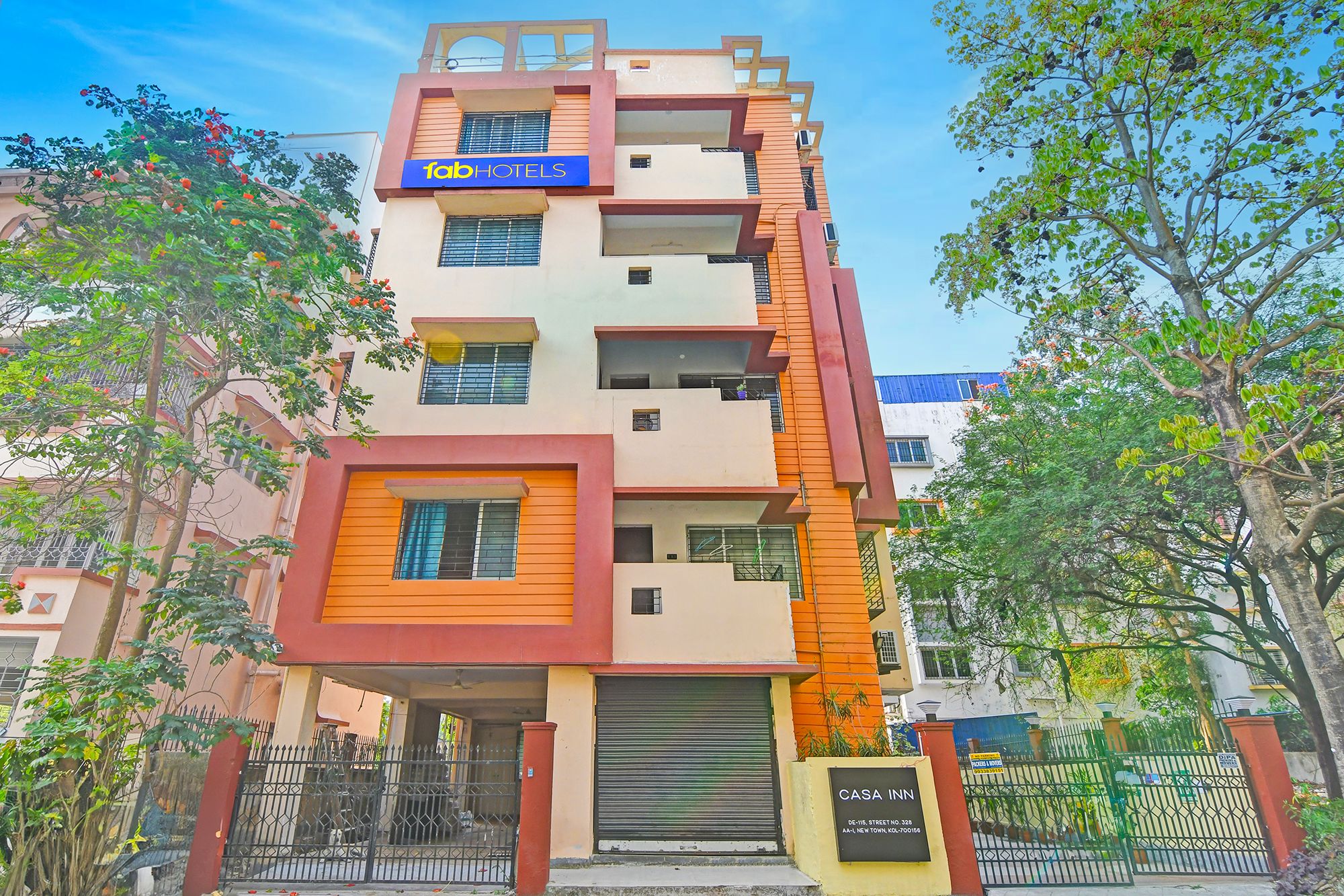 FabHotel Casa Inn