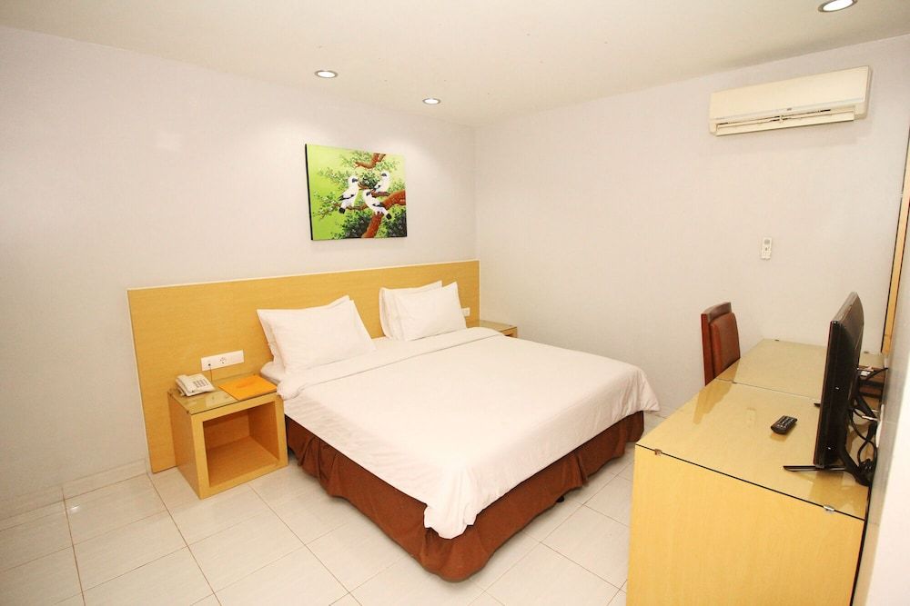 Junior Double Room