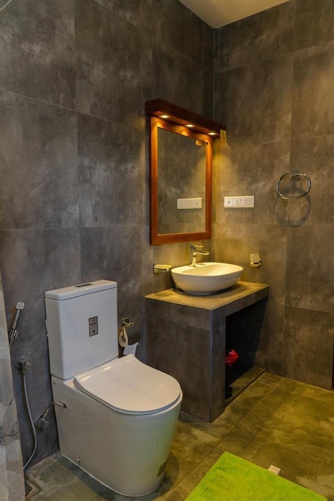 Joalis Villa Polhena Pvt Ltd Comfort Condo, Multiple Beds, Patio 4