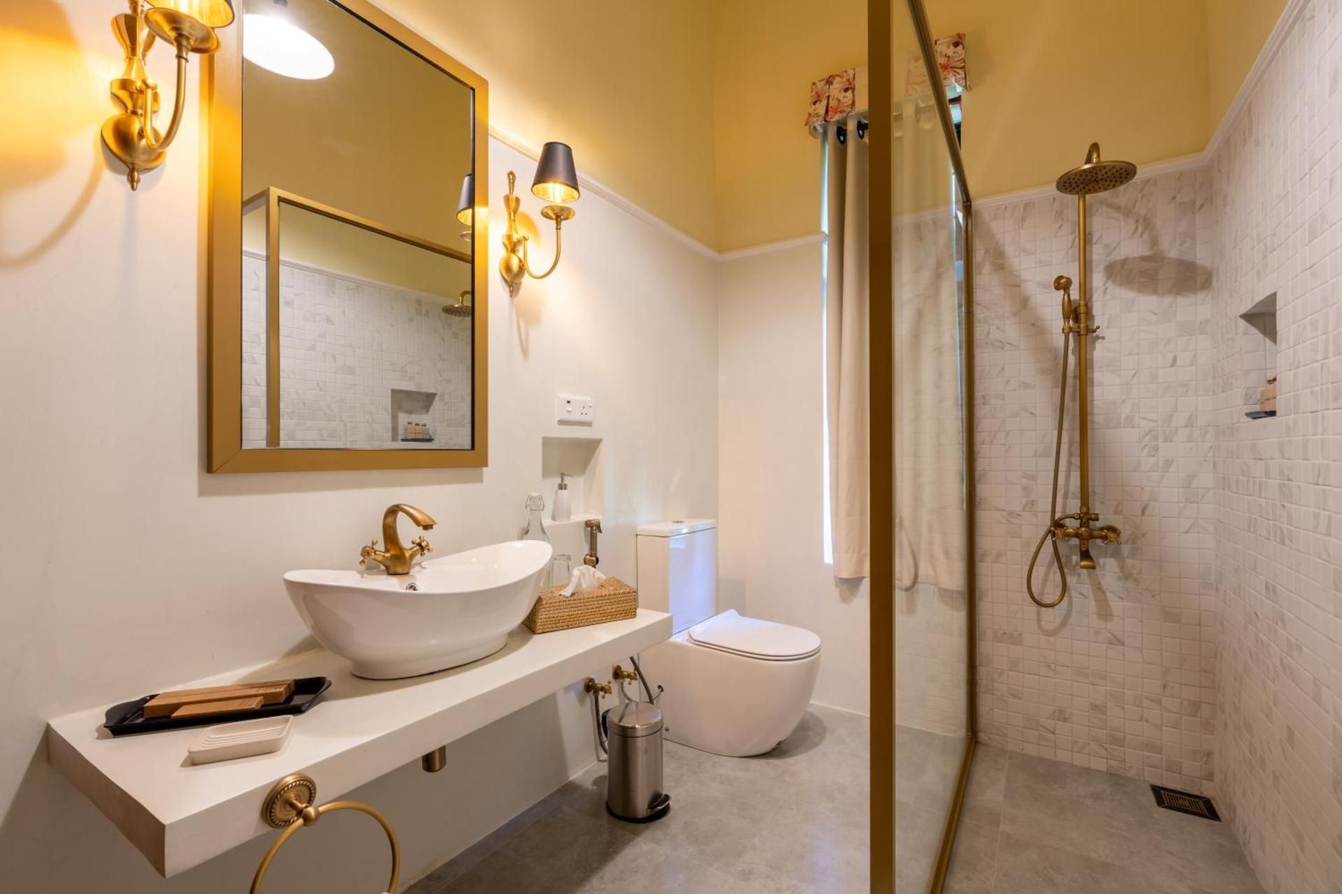 Family Suite with Lounge - Garden & Tea Estate View, Complimentary Access to Steam Room, Extended Check-in & Check-out (on availability)