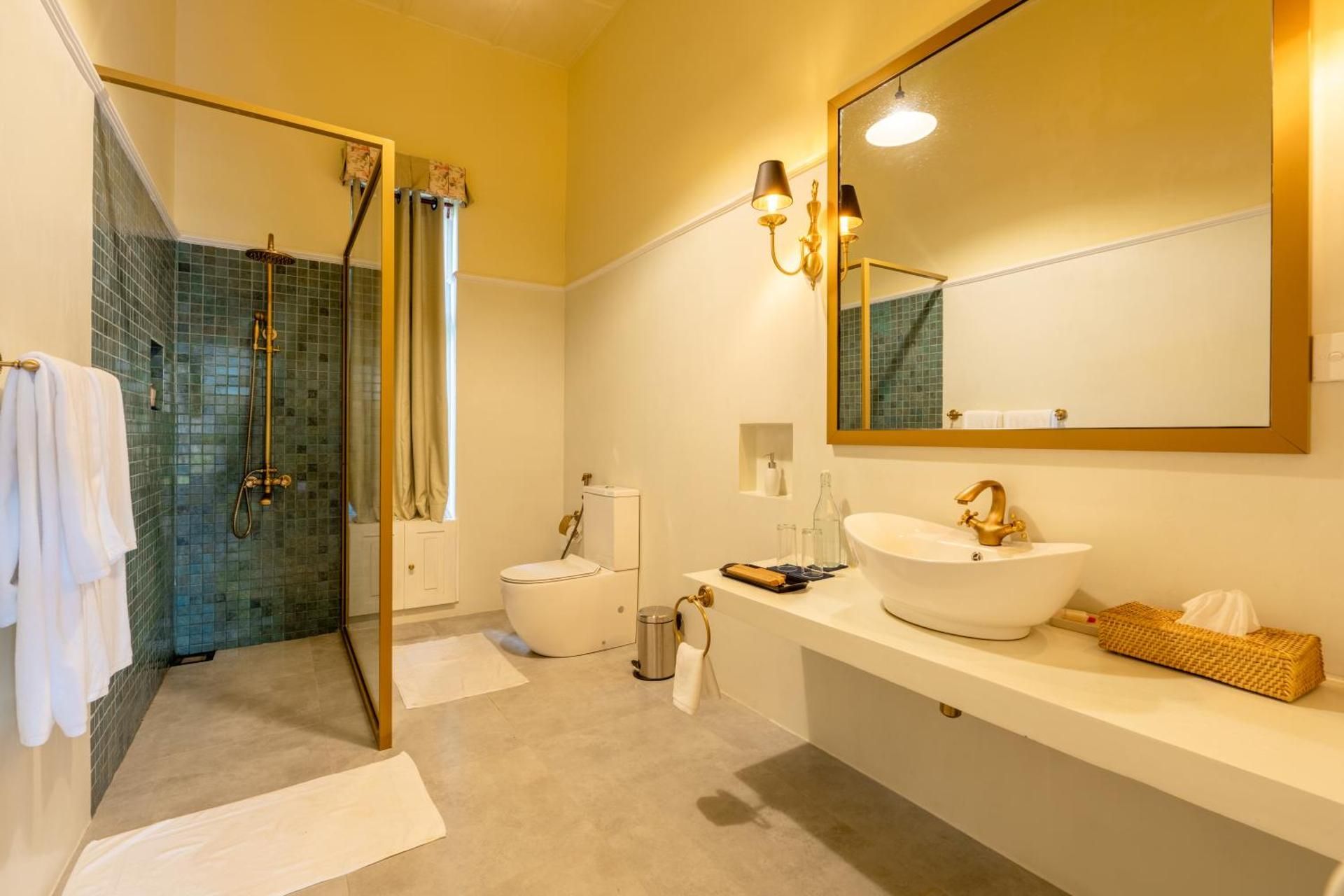 Family Suite with Lounge - Garden View, Complimentary Access to Steam Room, Extended Check-in & Check-out (on availability)