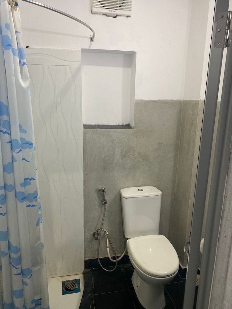 Shore Beach Villa Double Room, Ocean View 11