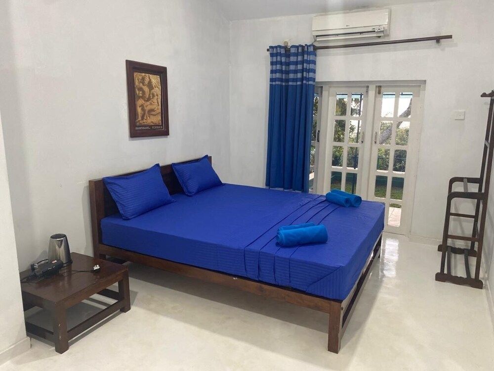 Shore Beach Villa Classic Double Room, Ocean View