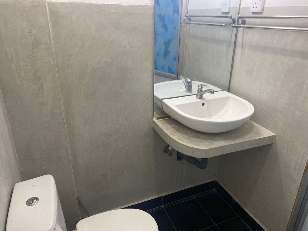 Shore Beach Villa Double Room, Ocean View 9