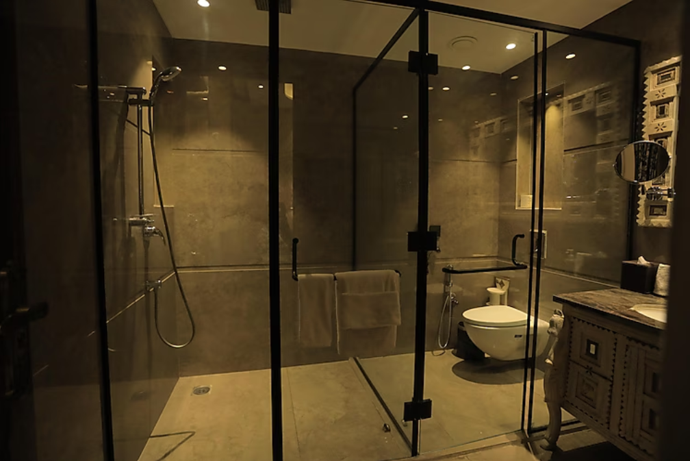 The Royal Venetian Deluxe Room 3