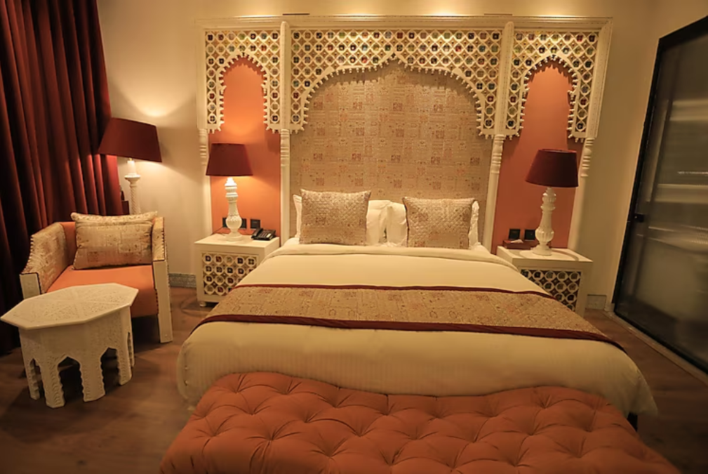 The Royal Venetian Deluxe Room 2