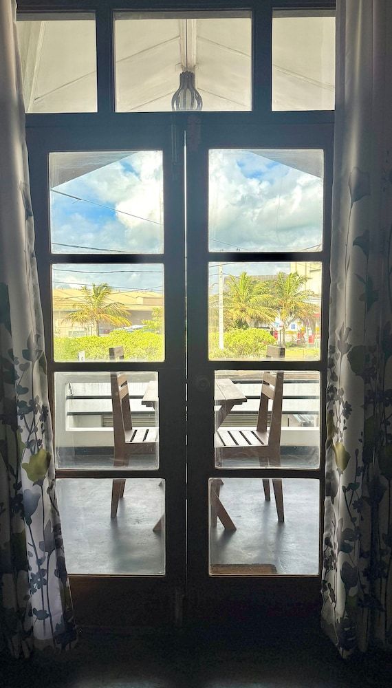 Jess Beach Villa Twin Room, Balcony 9