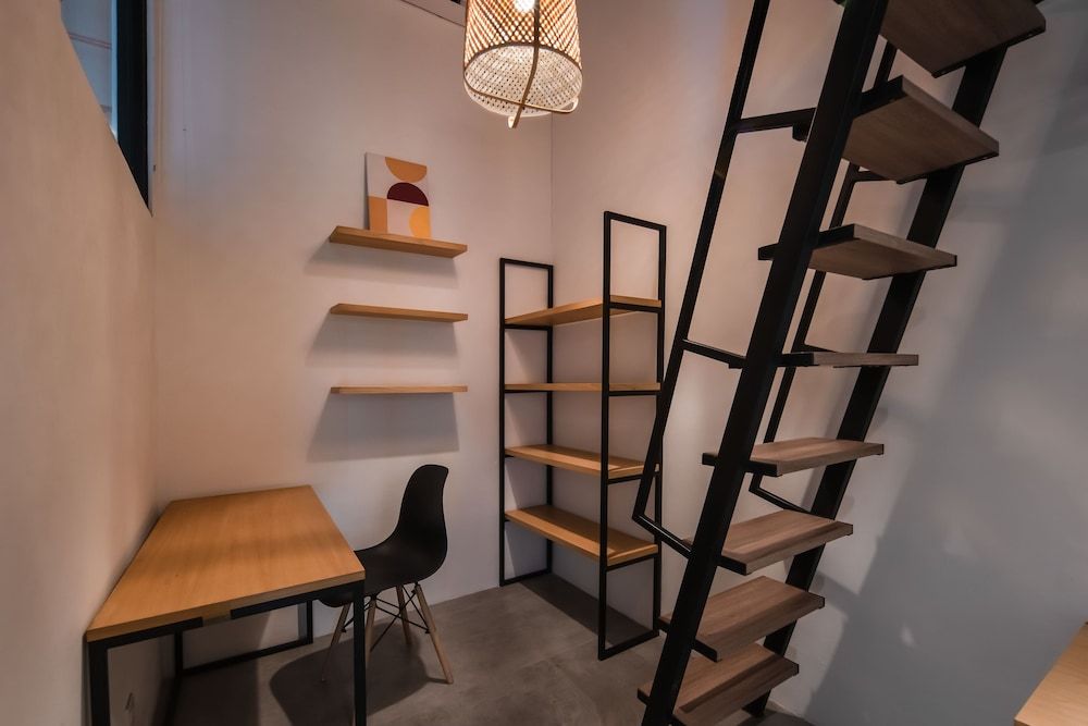 Cove Hillcrest Superior Double Room Single Use 5