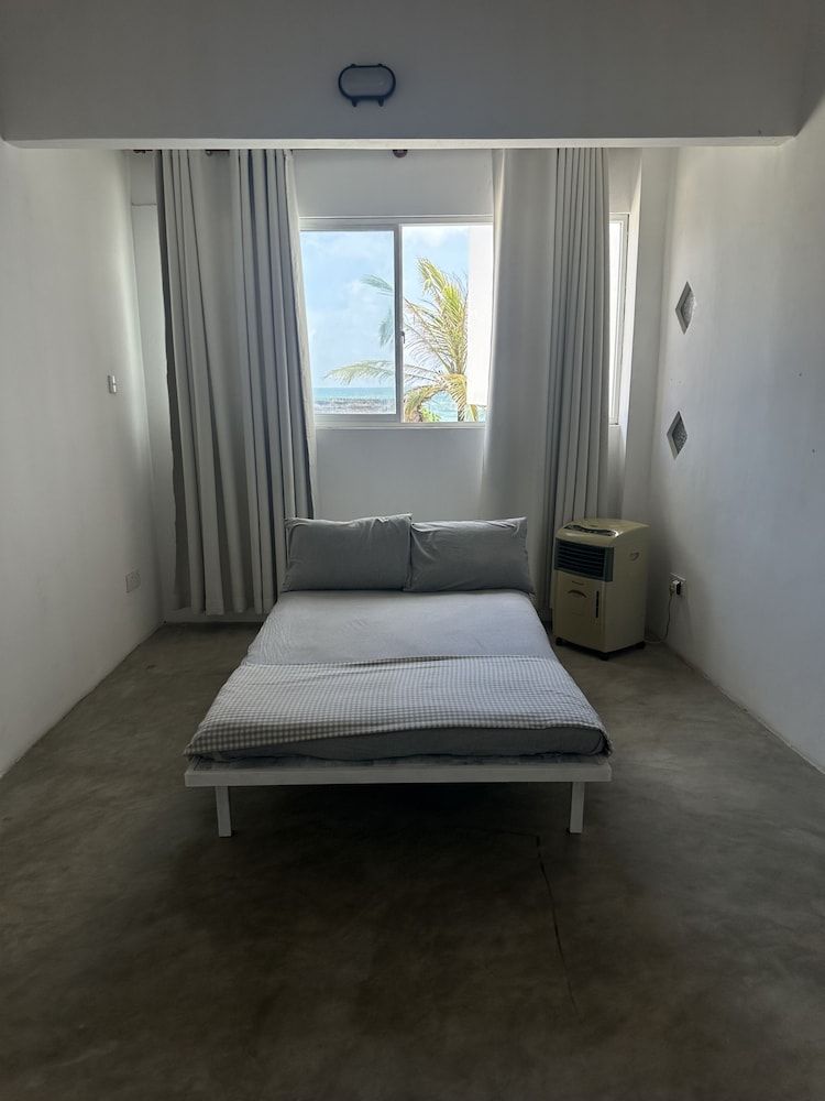 Dipndoze Superior Double Room 6