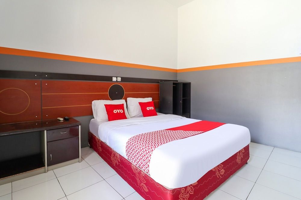Hotel O Garut near Alun-Alun Tarogong formerly Wisma Etiga Standard Double Room 6