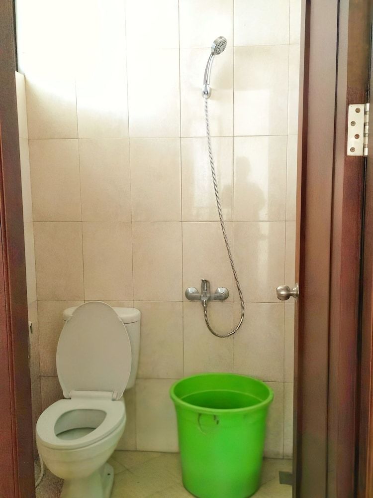 Homestay Gloria Jogja Exclusive House 17