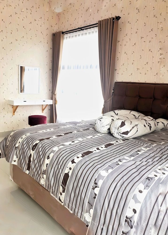 Homestay Gloria Jogja Exclusive House 7