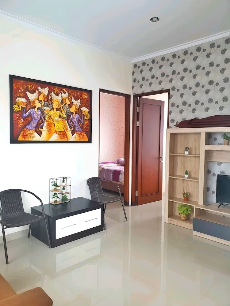 Homestay Gloria Jogja Exclusive House 23