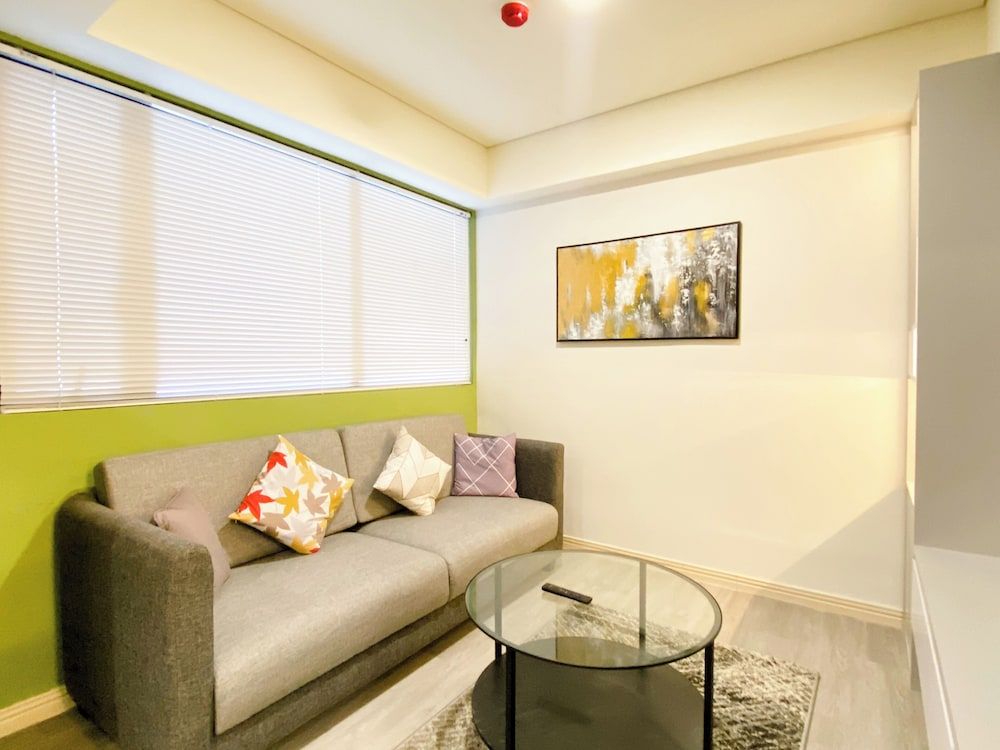 Best Homey 2Br At Meikarta Apartment