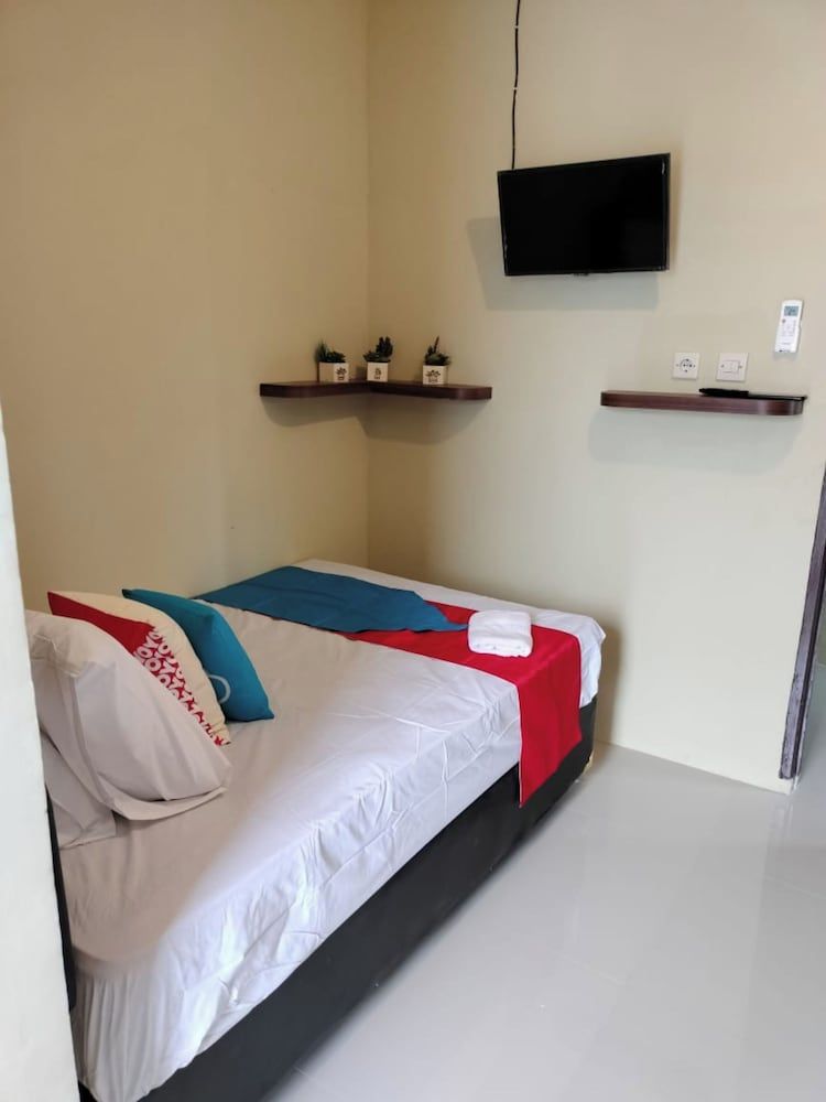 Maluku Residence Syariah Twin Bed Room 2