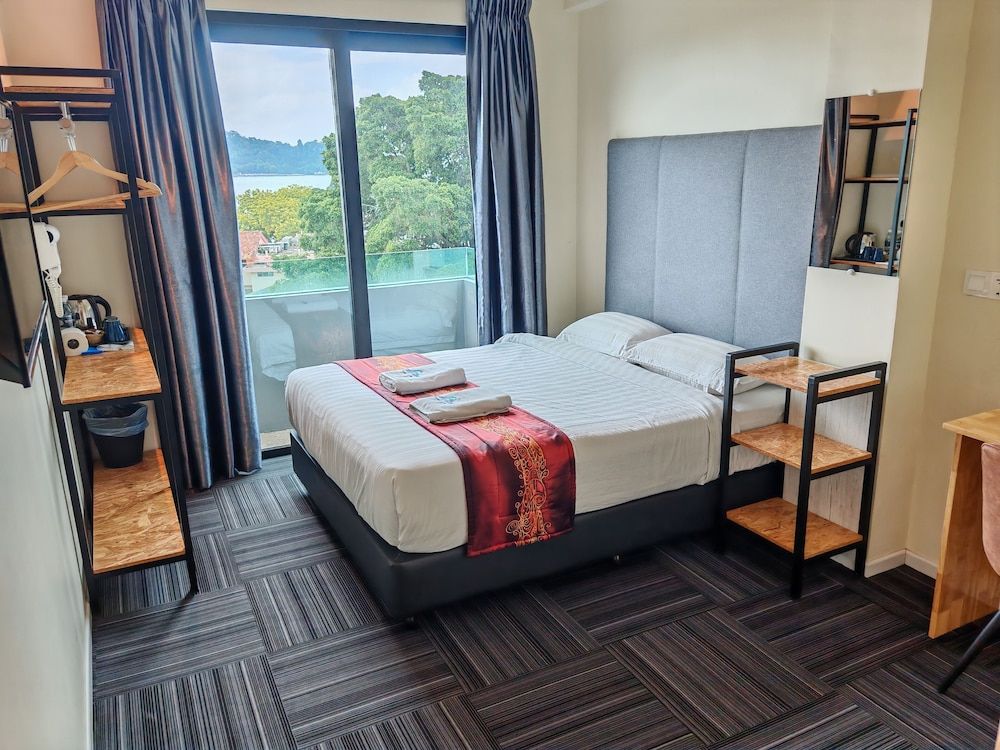 Pangkor Pop Ash Hotel Deluxe Queen 2