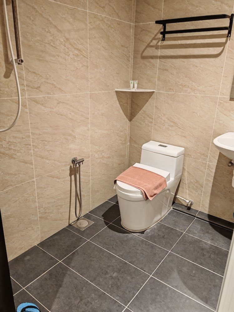 Pangkor Pop Ash Hotel Connecting Family Room 2