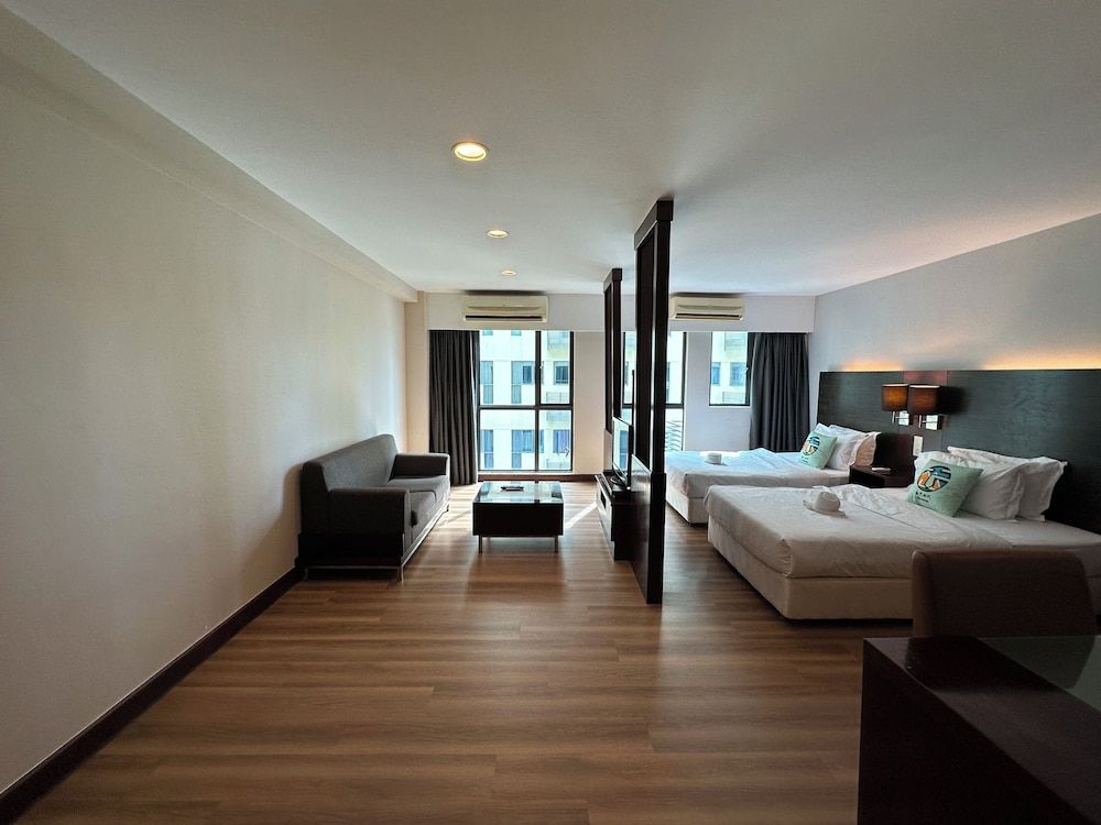 Executive Apartment (Crocus)