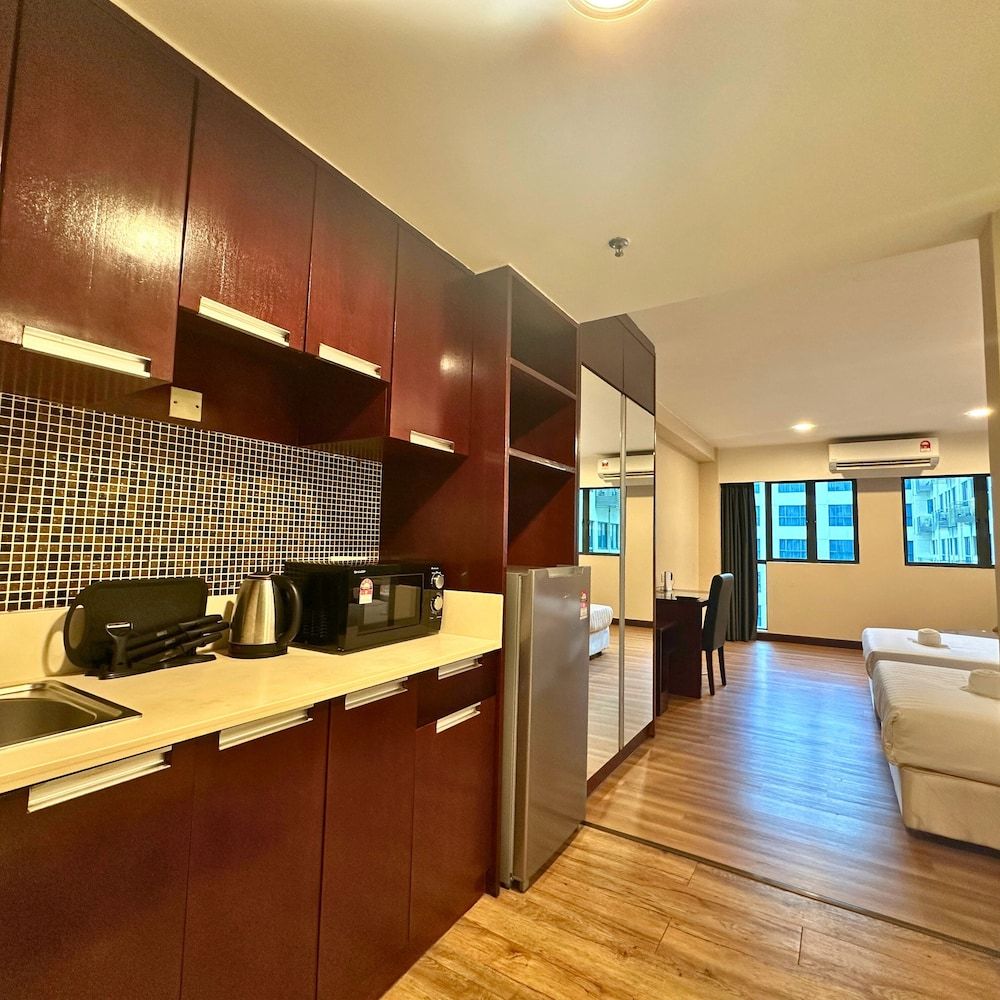 Standard Apartment (Marigold)
