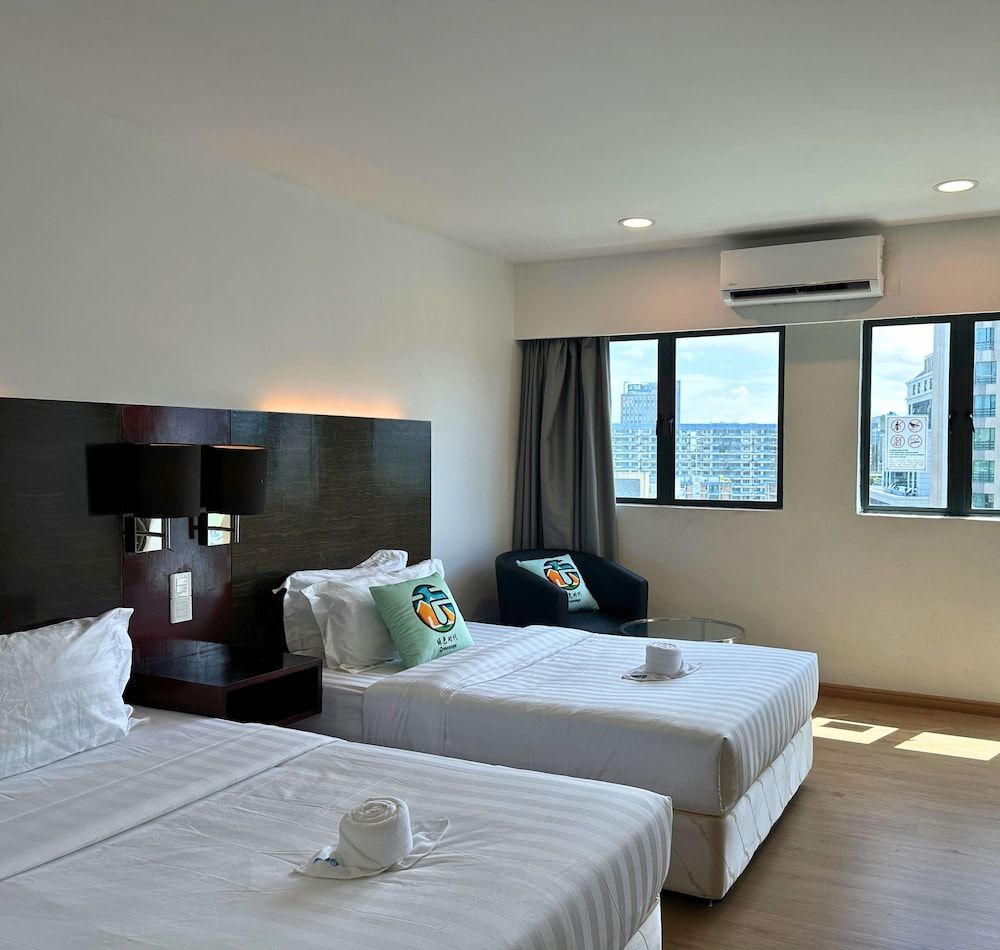 Standard Apartment (Cosmos)