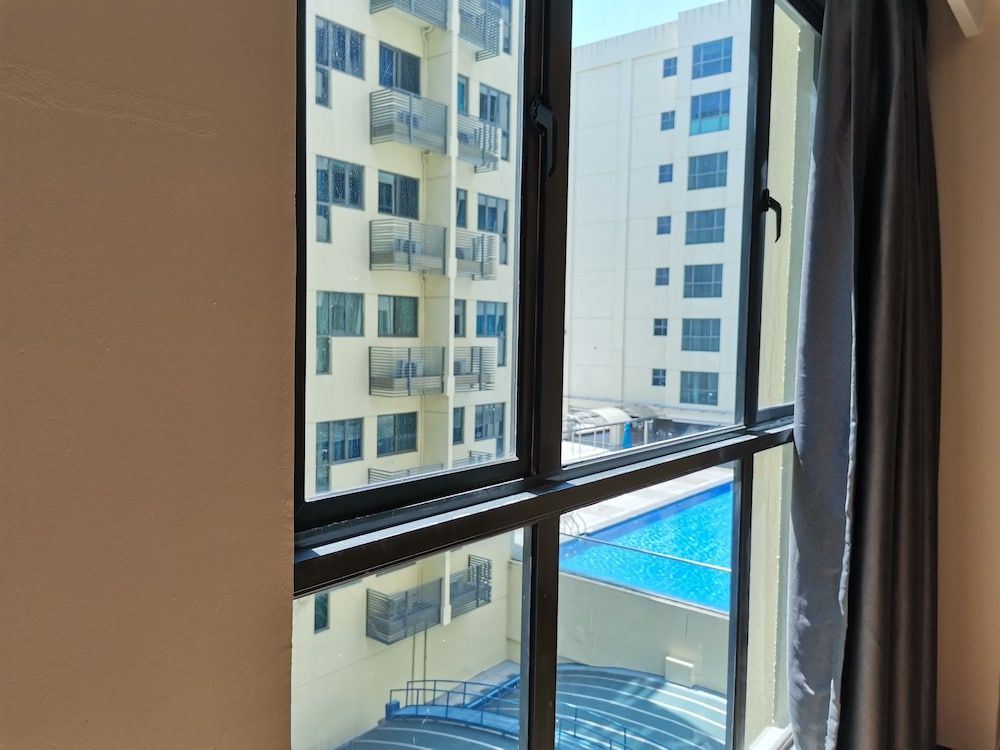Executive Apartment (Rose)