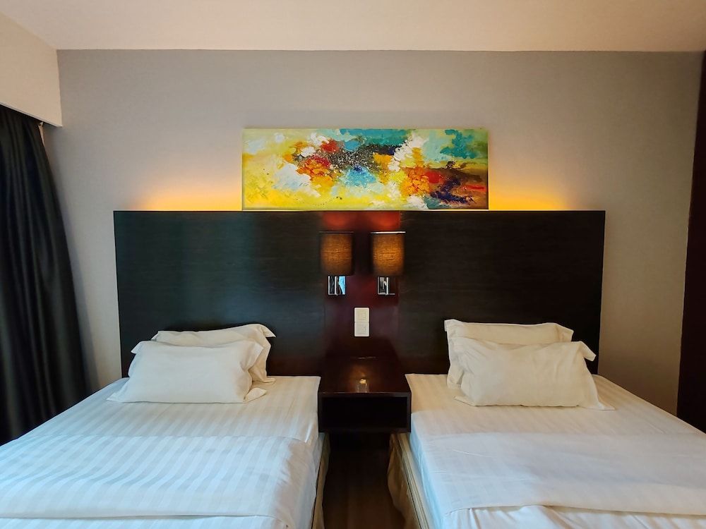 Executive Apartments (Sakura)