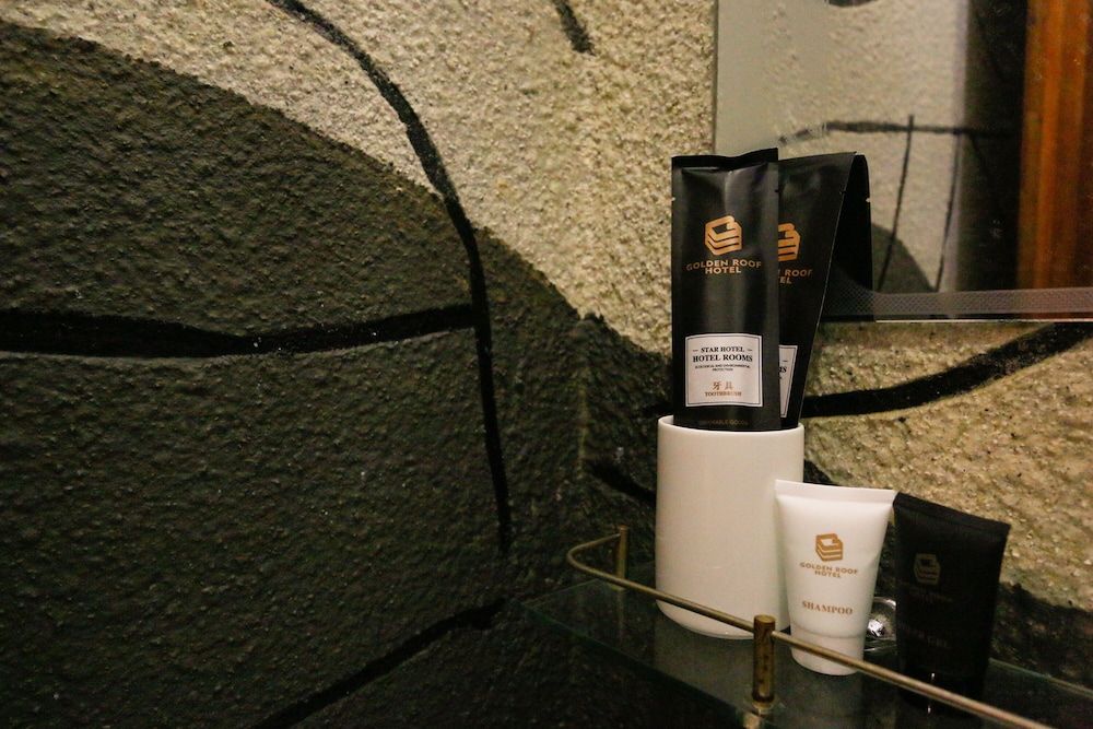 Anggun Hotel Superior Double Room 7