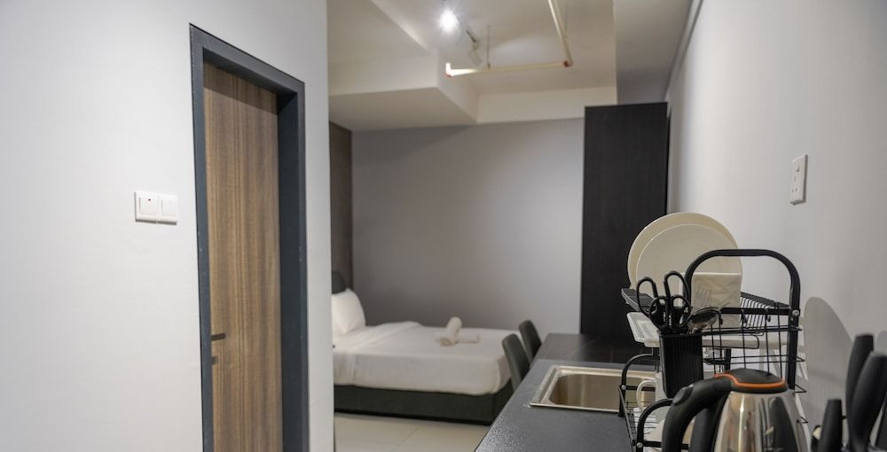 Edumetro  Subang Jaya Signature Studio 8