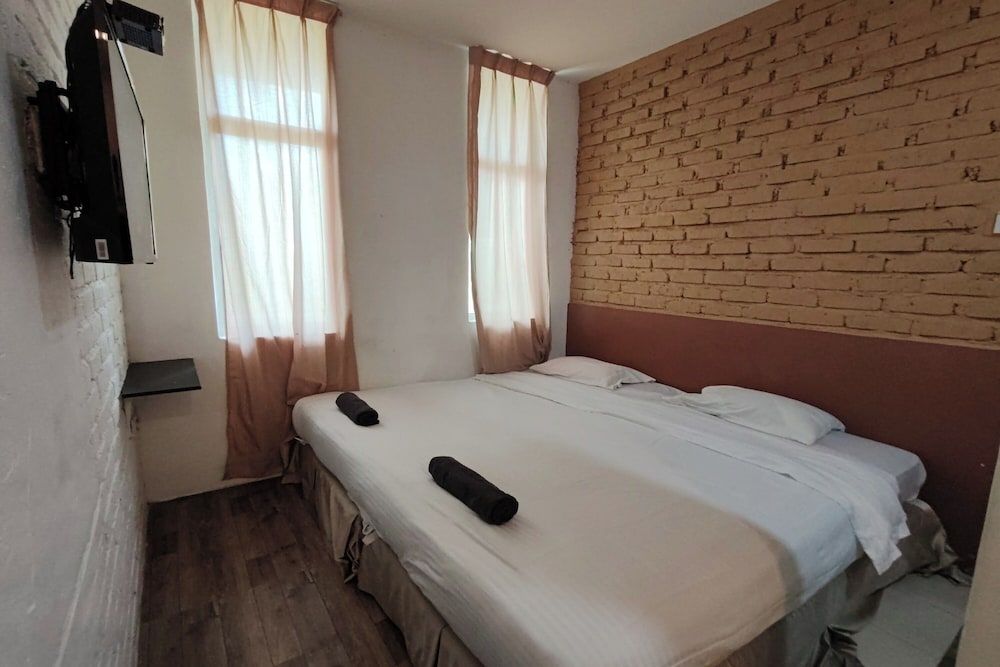 Maleeq Hotel Meru Ipoh