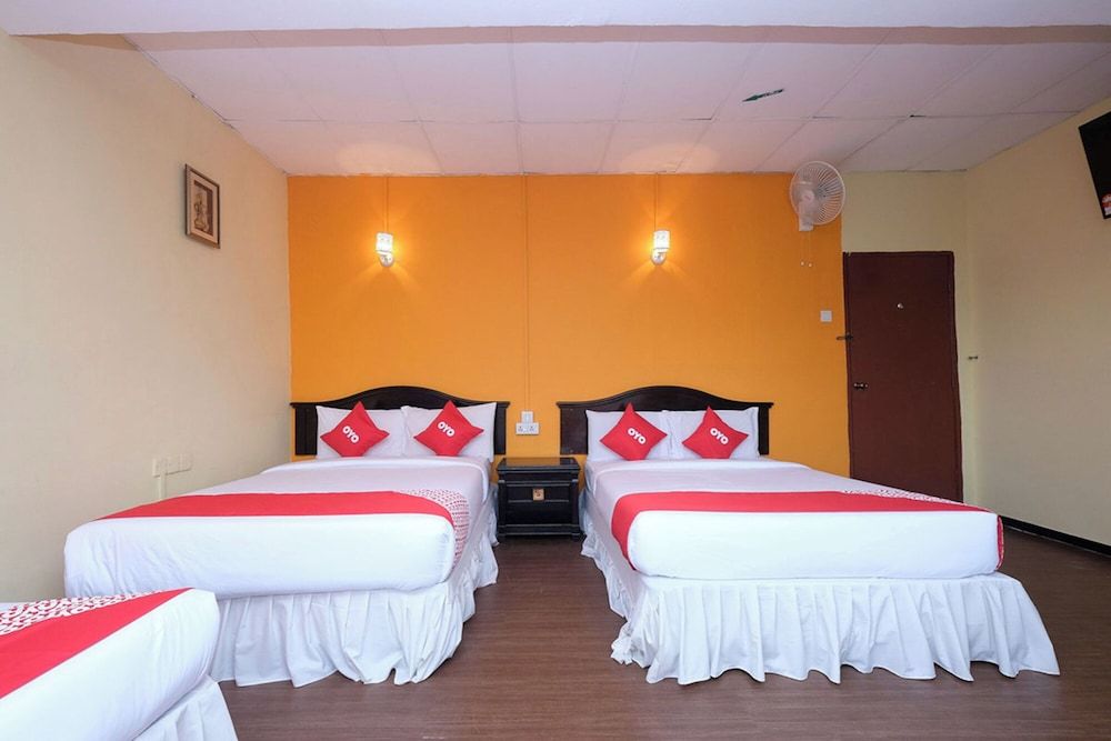 Hotel Tudor Cameron Highland Superior Room, Multiple Beds, Private Bathroom