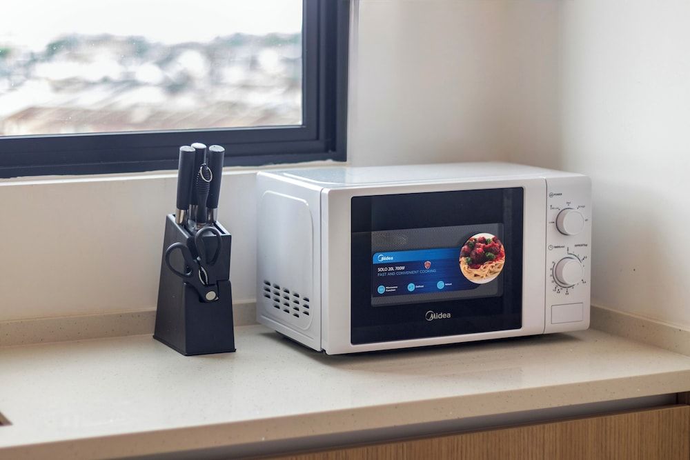 MARC Co - Living Comfort Apartment, 3 Bedrooms, Non Smoking, City View 17