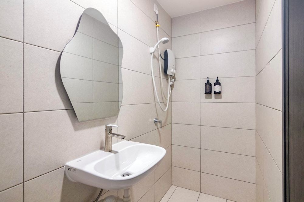 MARC Co - Living Deluxe Studio, City View 7