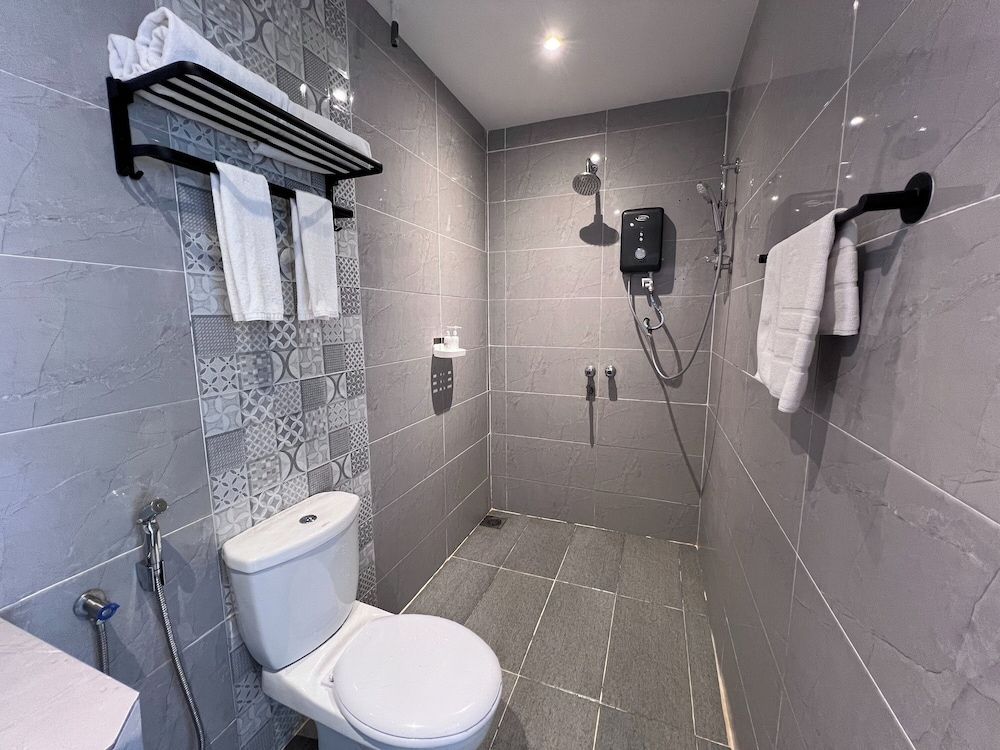 Coastal Bay Dungun Staycation Deluxe Double Room, Garden View 6