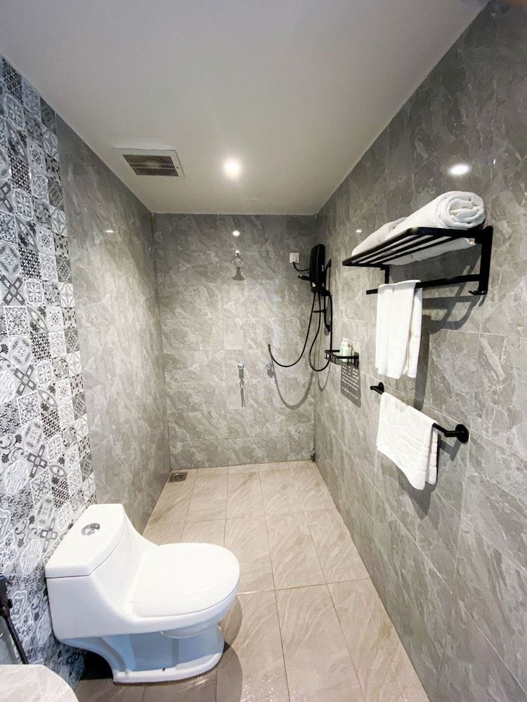 Coastal Bay Dungun Staycation Deluxe Twin Room, Garden View 3