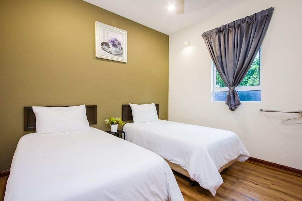 Surprised Homestay by uBook Superior Twin Room, Garden View 6