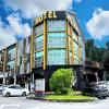SMILE HOTEL SERI KEMBANGAN