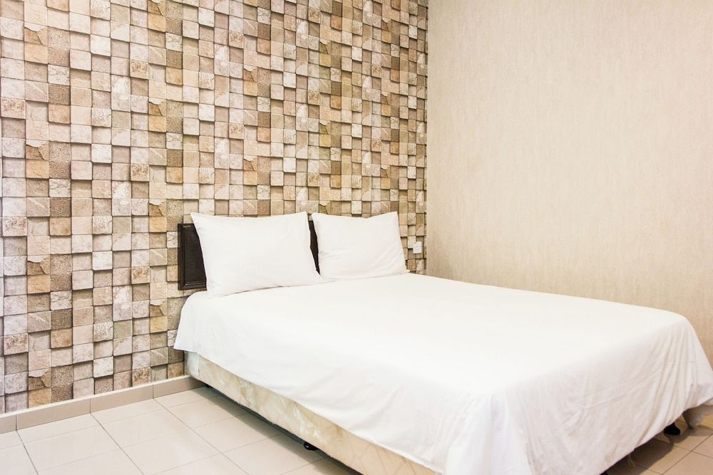 Value Inn Homestay by uBook Deluxe Double Room 4