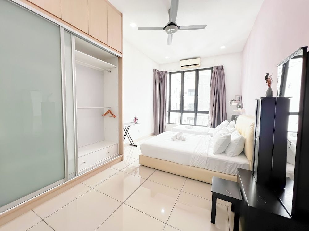 USJ One Park by Manhattan Group