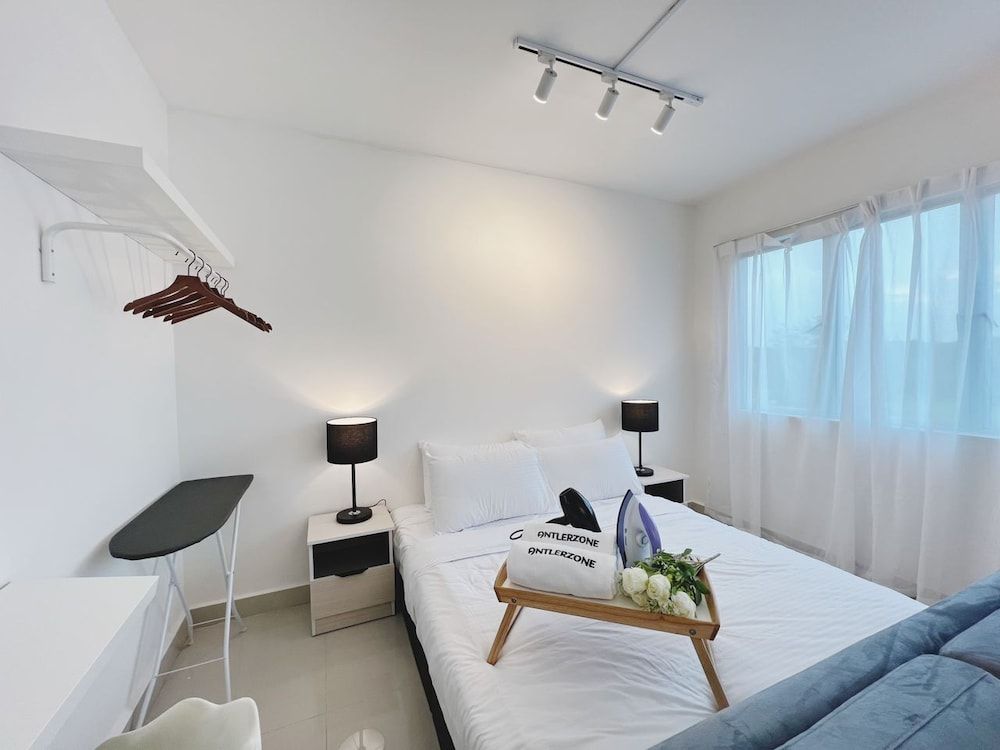 Tiara Desaru By Antlerzone Standard Studio