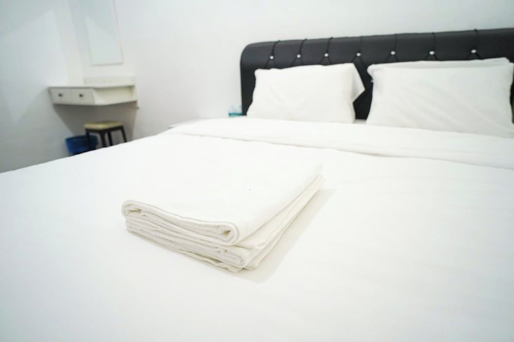 B Link Hotel Standard Double Room 3