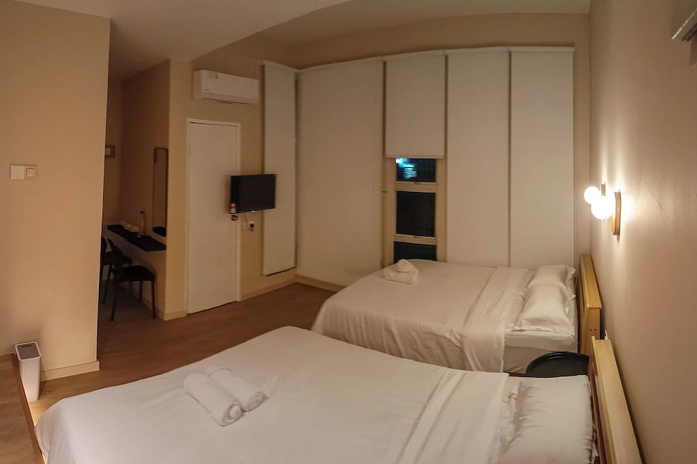 Keteri Boutique Hotel Family Double Room, City View 11