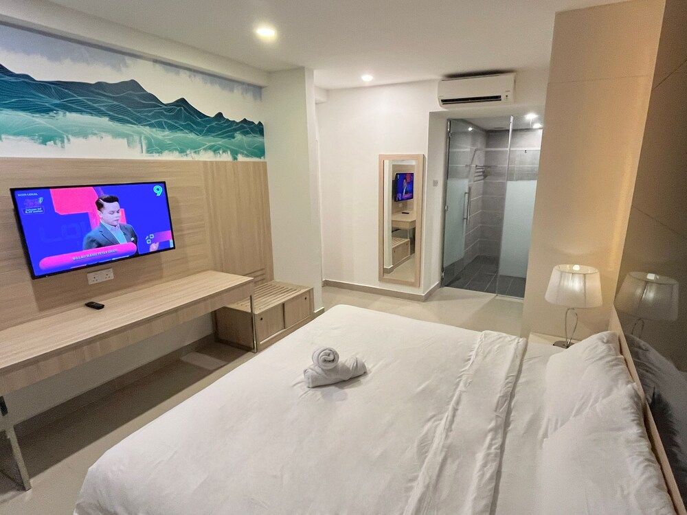 Grand Ion Delemen by Manhattan Group Apartment, 1 Bedroom 5