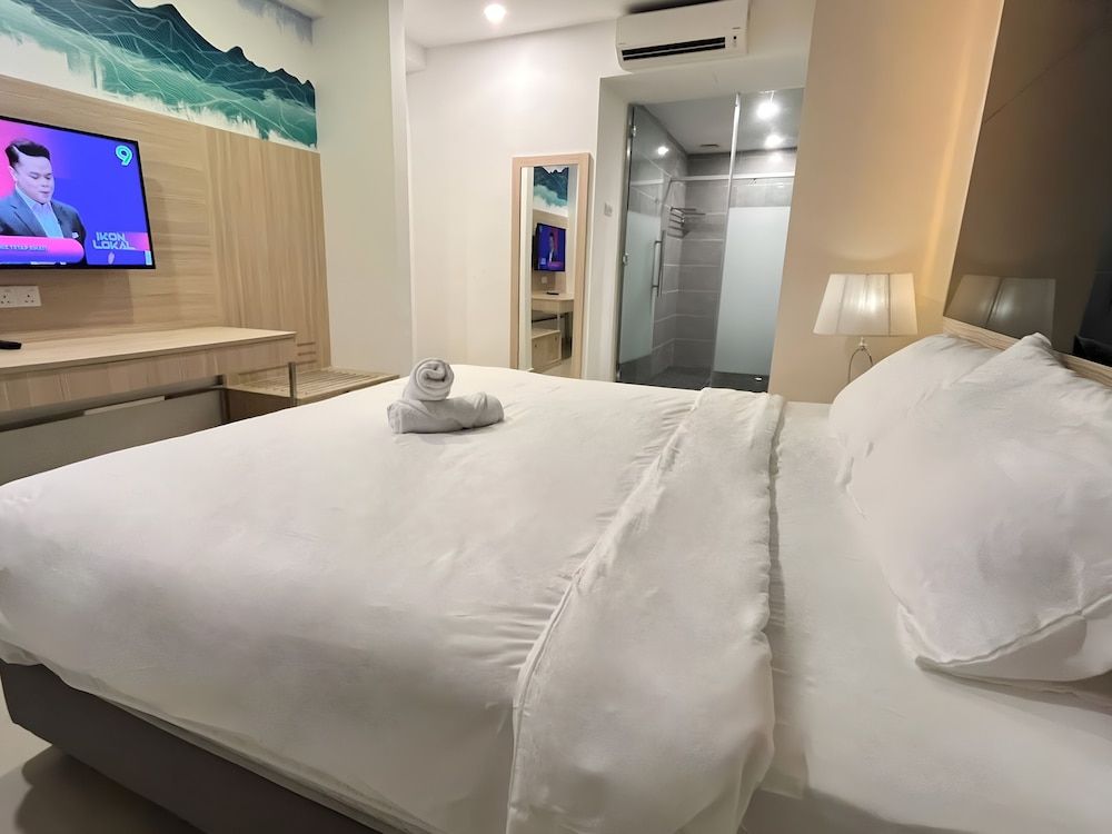 Grand Ion Delemen by Manhattan Group Apartment, 1 Bedroom 3